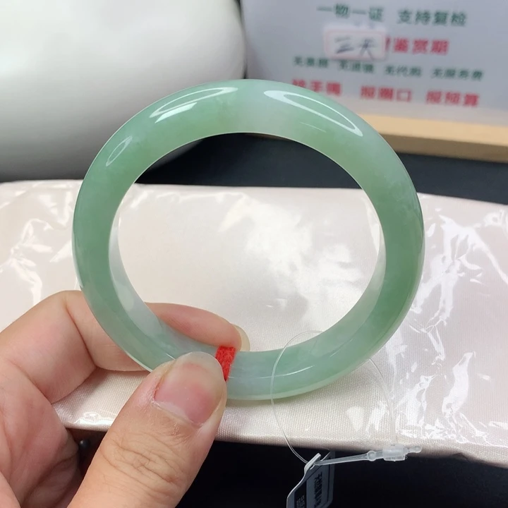 未镶嵌手镯翡翠5758
