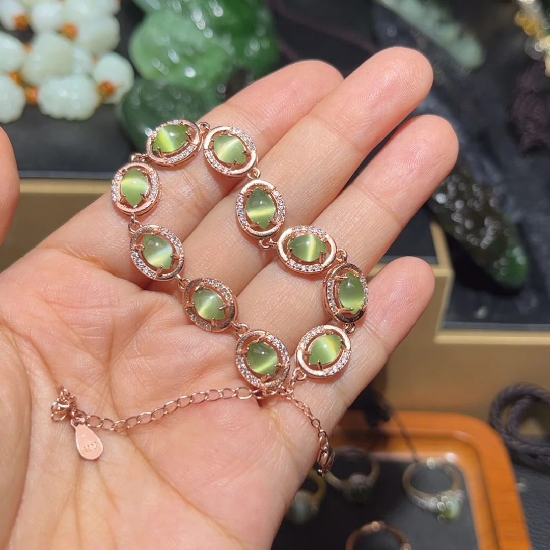 天***天和田玉未镶嵌颈饰