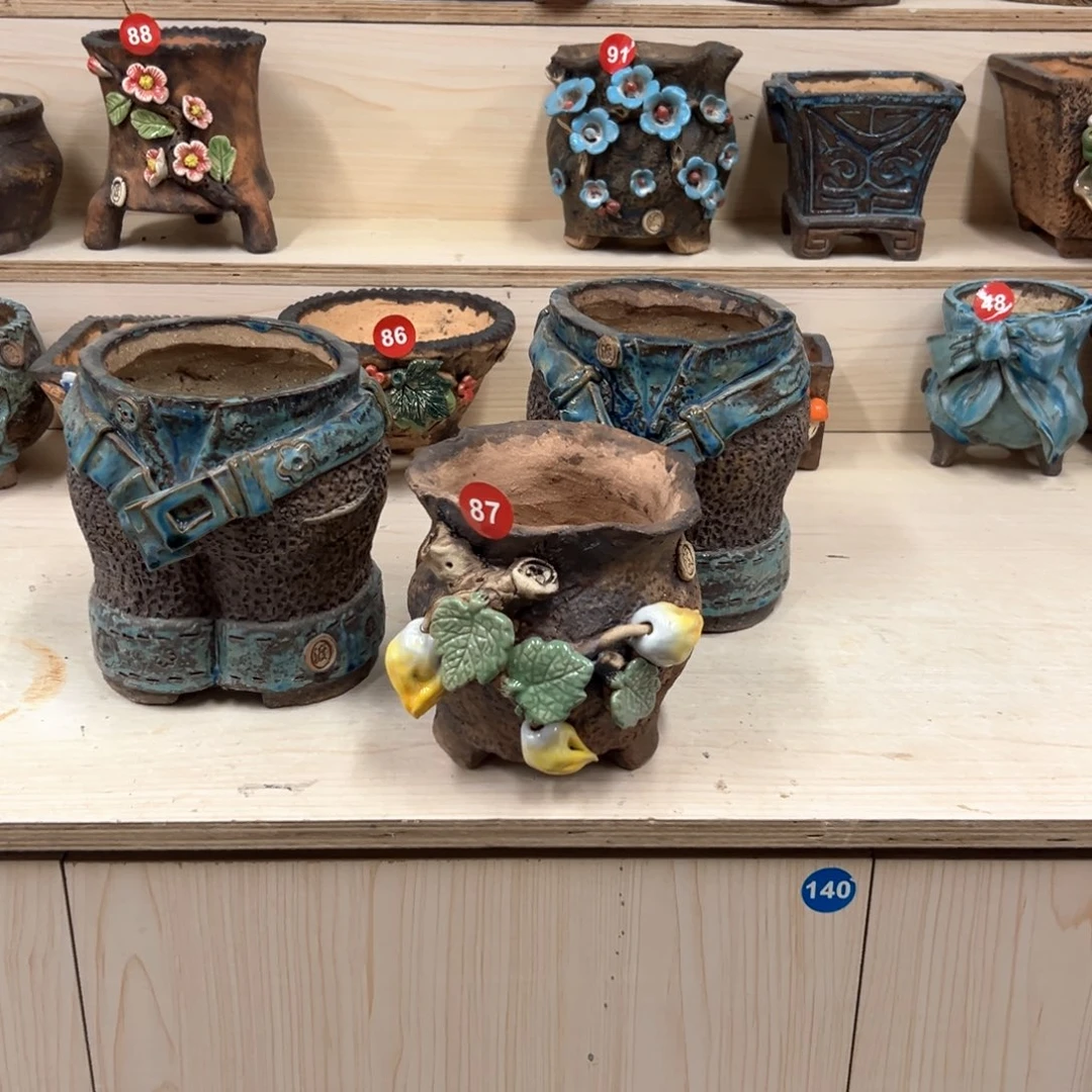 花盆紫砂87号内口12.5，外高15微瑕