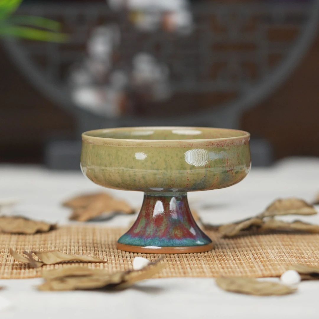 省工李盼龙先生纯手工原矿钧瓷红绿釉高足普洱杯