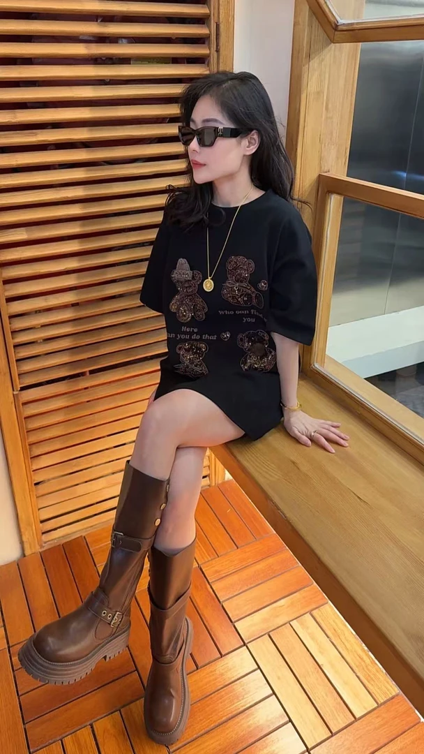 Miss Huo 小熊亮片短袖 A黑色  82016