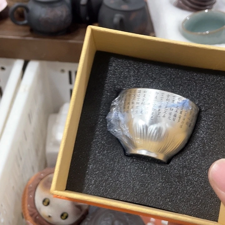 陶瓷茶具全部清清完回家过年