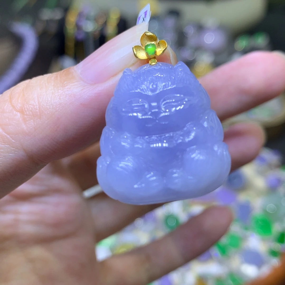 颈饰18K金镶嵌翡翠