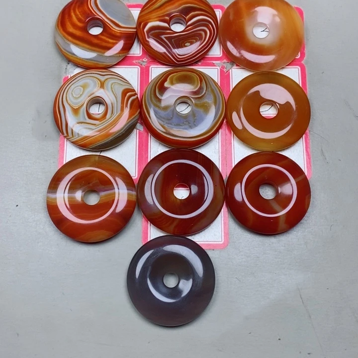 未镶嵌颈饰玛瑙/玉髓曹*