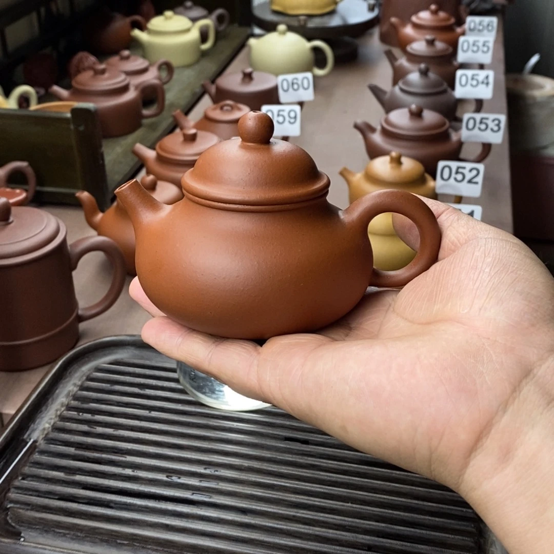 沁****茶壶紫砂紫砂容天