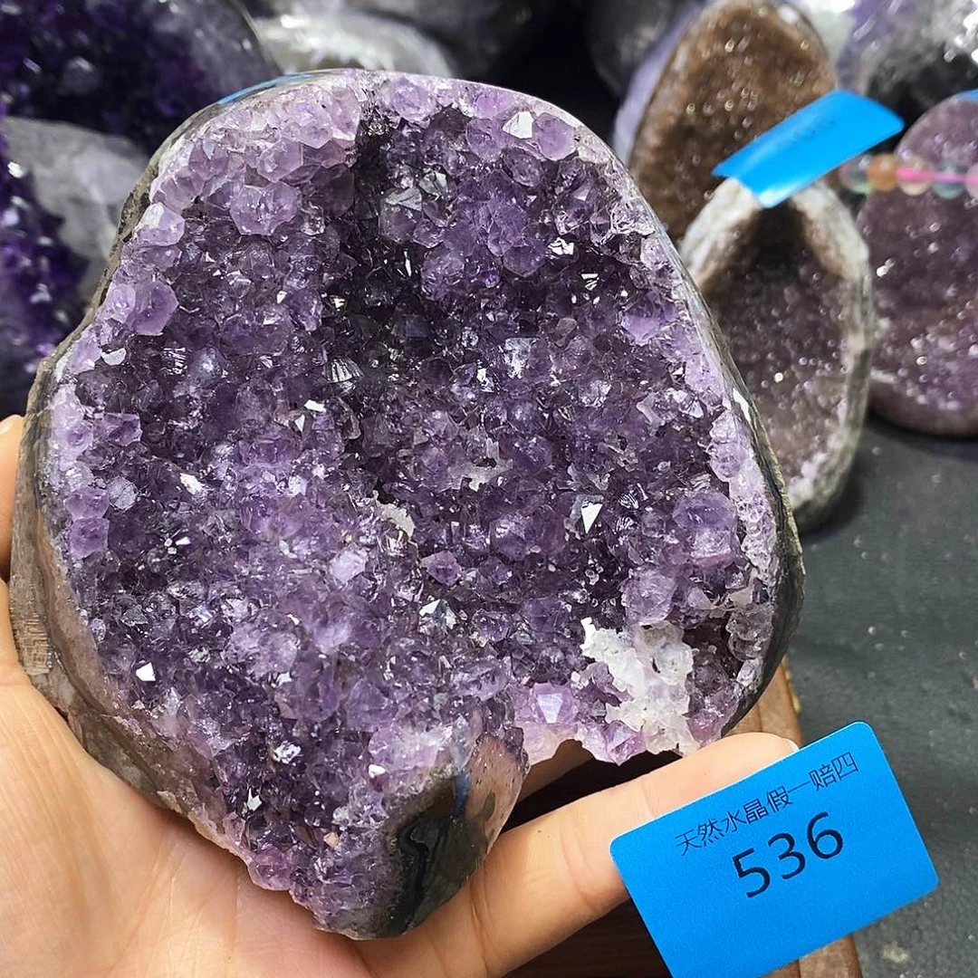 水晶大型摆件（非配饰）未镶嵌