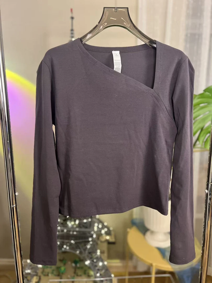 T恤斜领叛逆风冬季加绒打底衫时髦弹力修身舒适性感