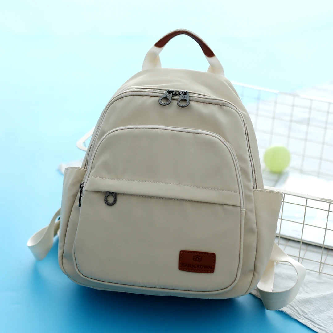 高级感小号双肩包女大学生旅游轻便上班通勤小背包防水带娃妈咪包