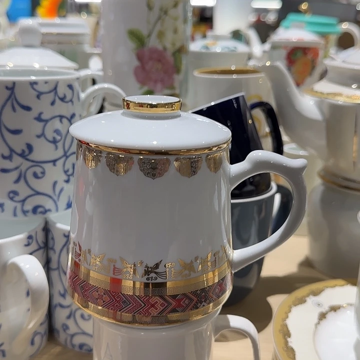 瓷400壮锦杯1个微瑕