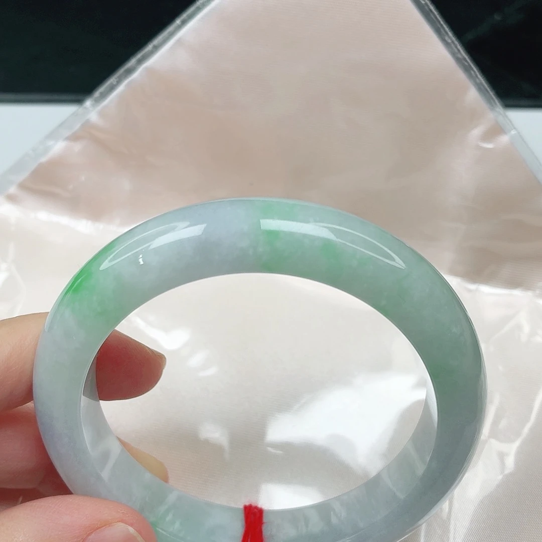 未镶嵌手镯翡翠翡翠