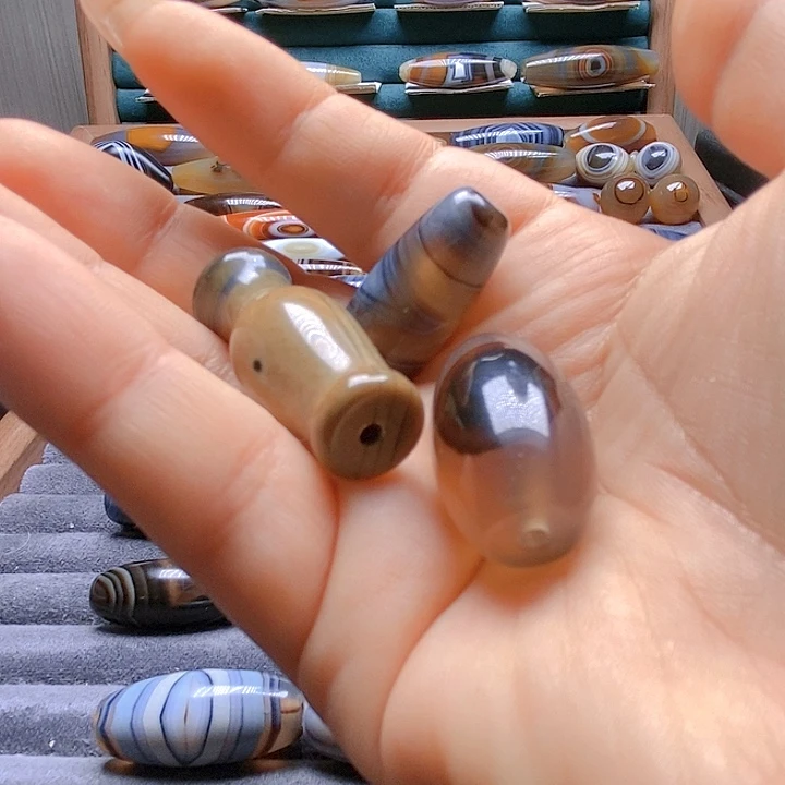 木***酱玛瑙/玉髓未镶嵌吊坠(不含链)