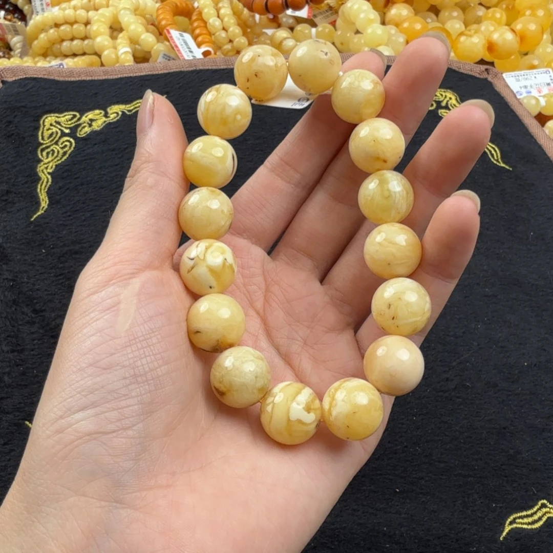 未镶嵌琥珀珠宝奇石