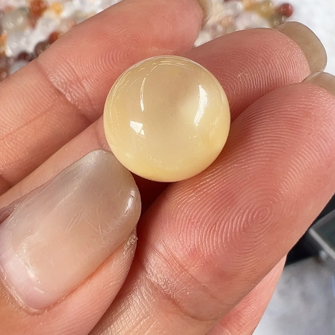 未镶嵌吊坠(不含链)水晶c***哩