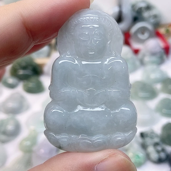 颈饰未镶嵌翡翠观音