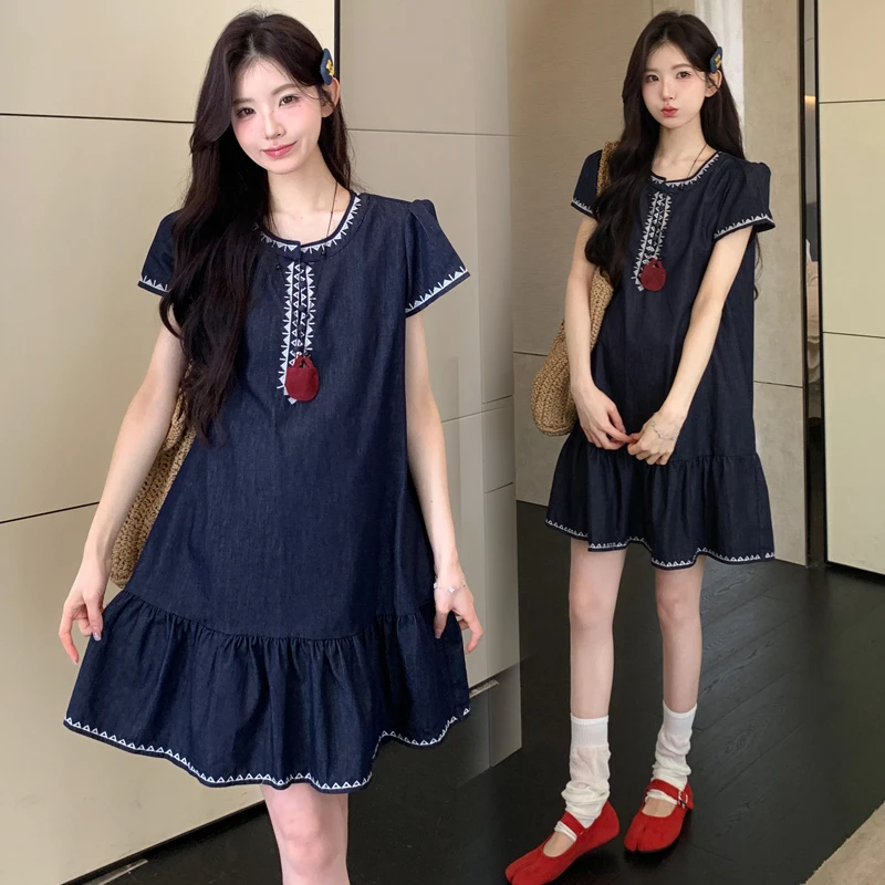 懒洋洋现货 2025孕妇装轻薄软牛仔重工刺绣韩系孕妇装连衣裙