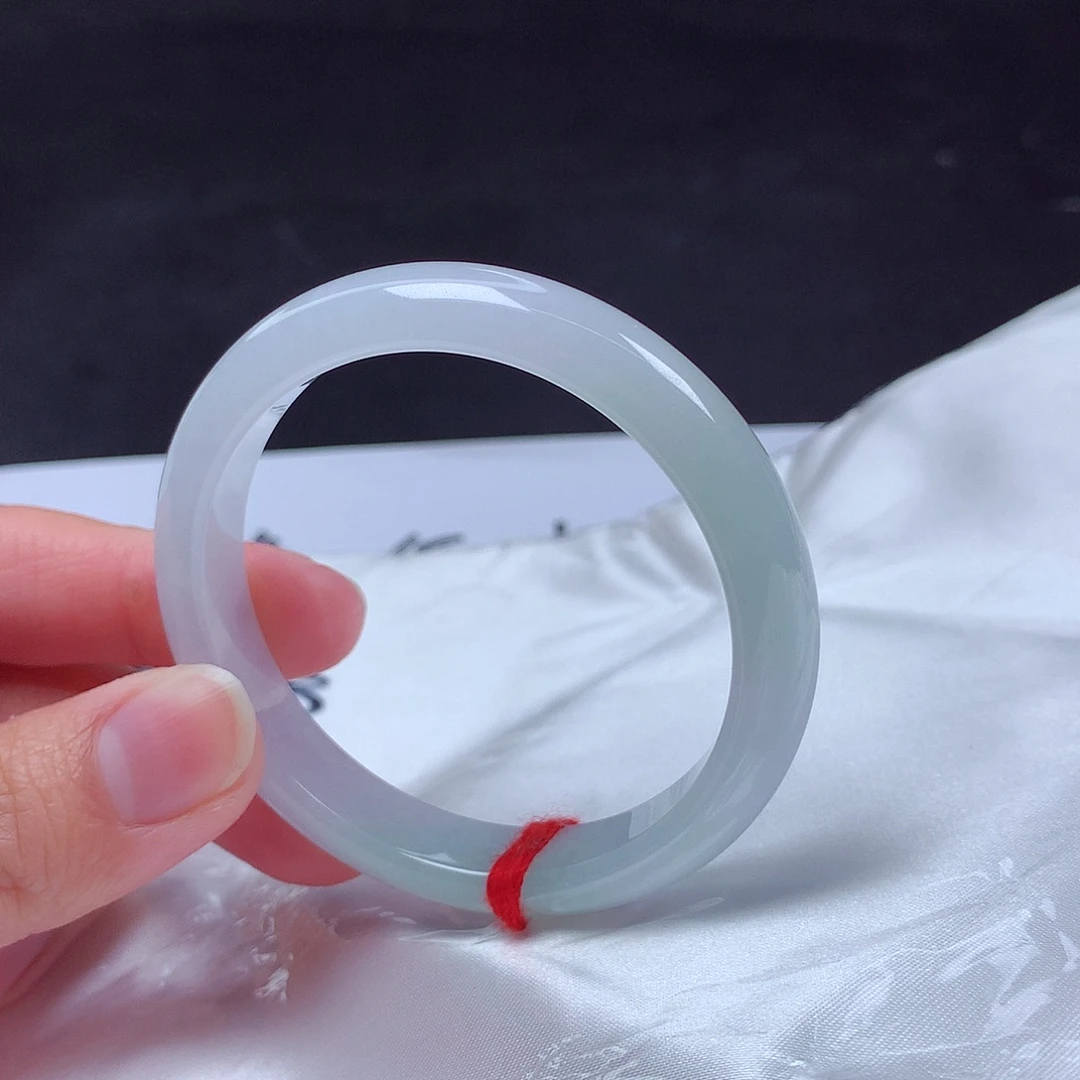 翡翠未镶嵌手镯52圈d5266