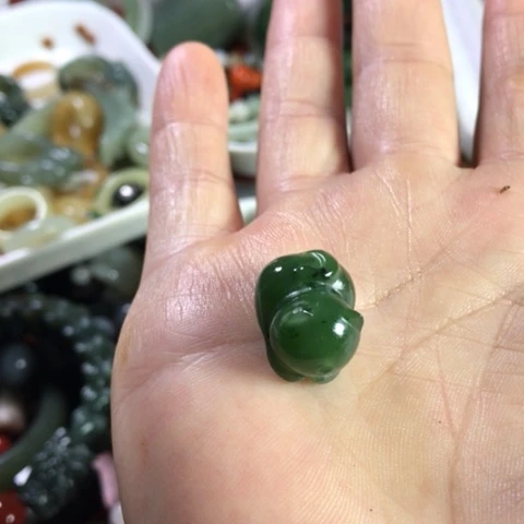 未镶嵌和田玉手机链海*?