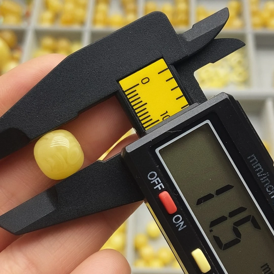 蜜蜡珠宝奇石未镶嵌0942