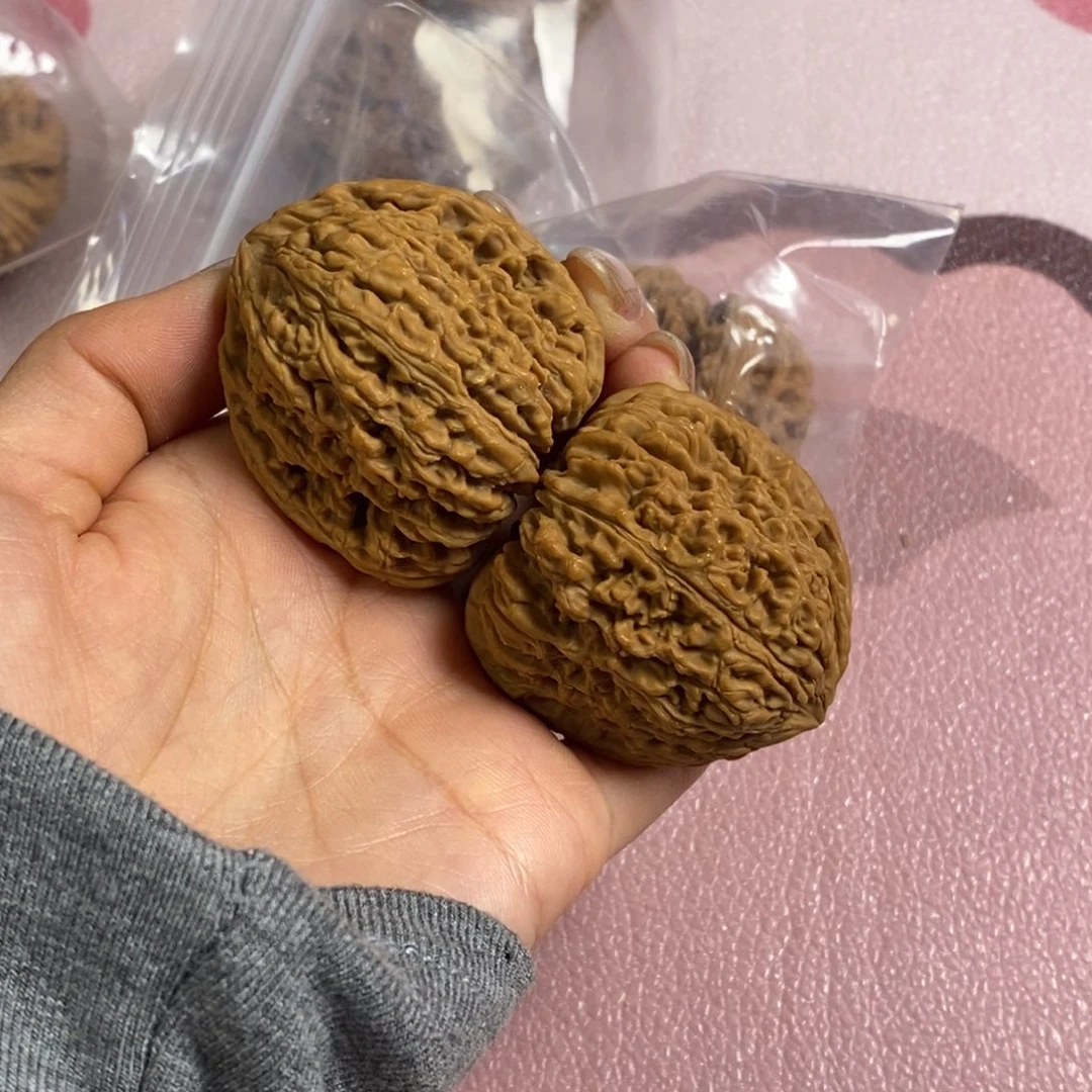 文玩核桃吊坠41南疆石88黄