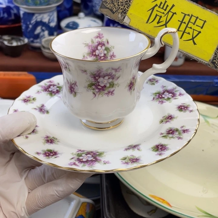 陶他家瓷器真美…开播了