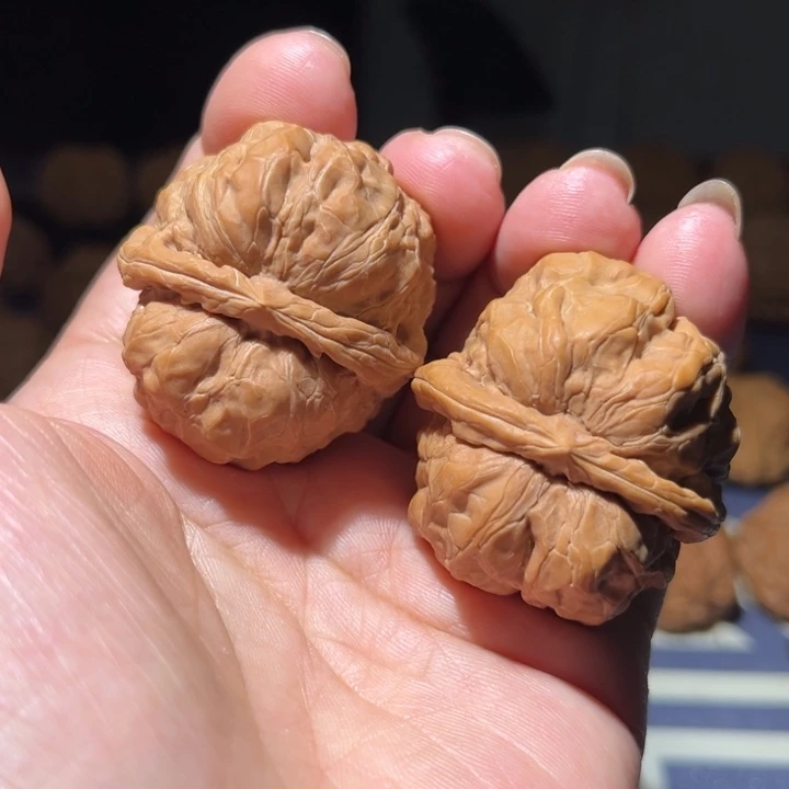 文玩核桃吊坠蛤蟆