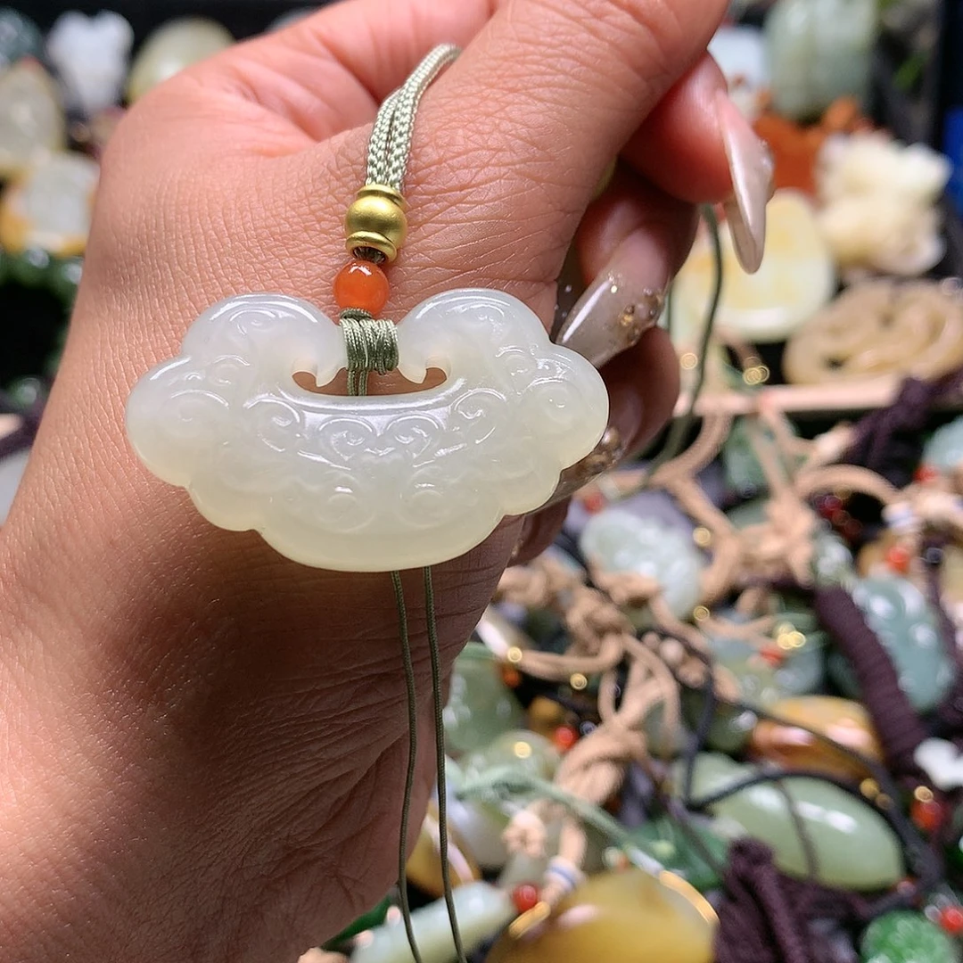 和田玉吊坠未镶嵌I****n