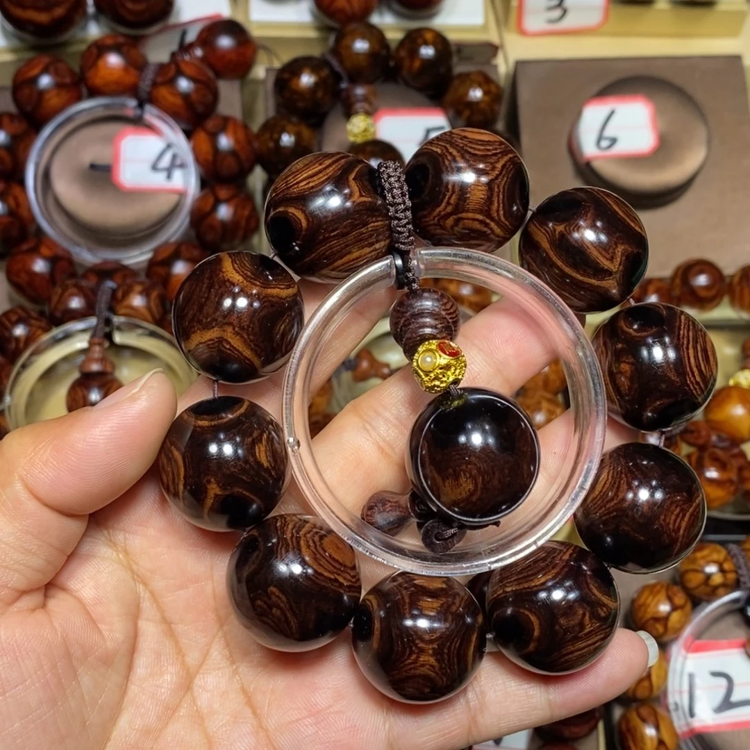 黄花梨/降香黄檀黄花梨2.5鬼脸对眼