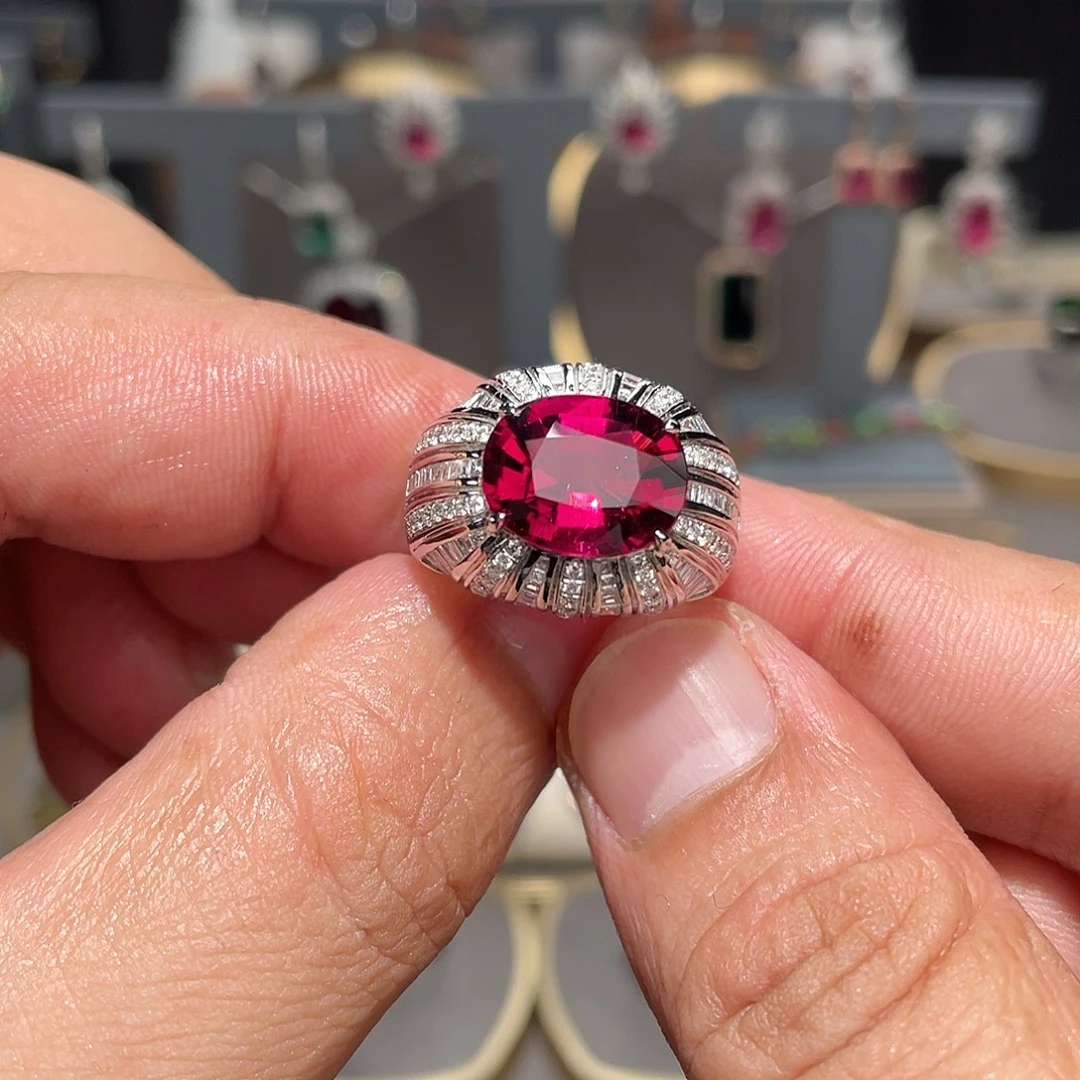 碧玺戒指18K金镶嵌5.35ct