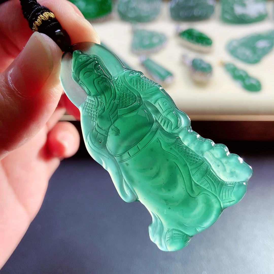 【闪购商品】翡翠颈饰未镶嵌天然