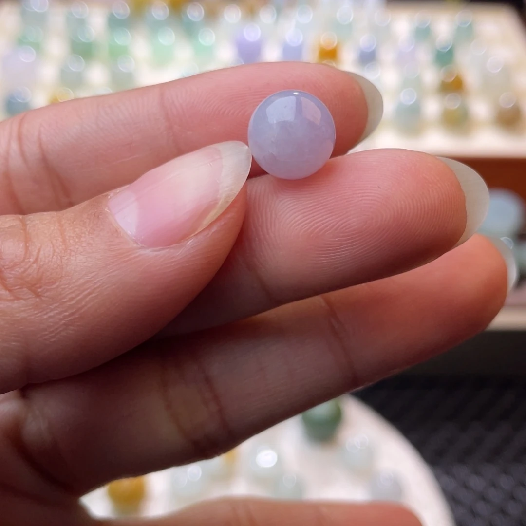 翡翠散珠粉紫圆珠9.3mm 微瑕漏