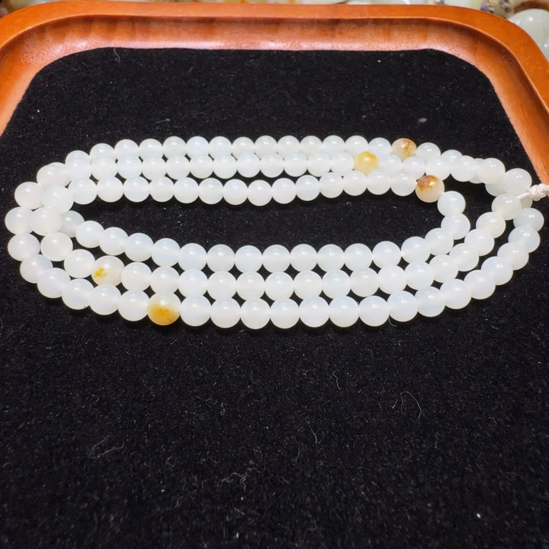 和田玉未镶嵌项链