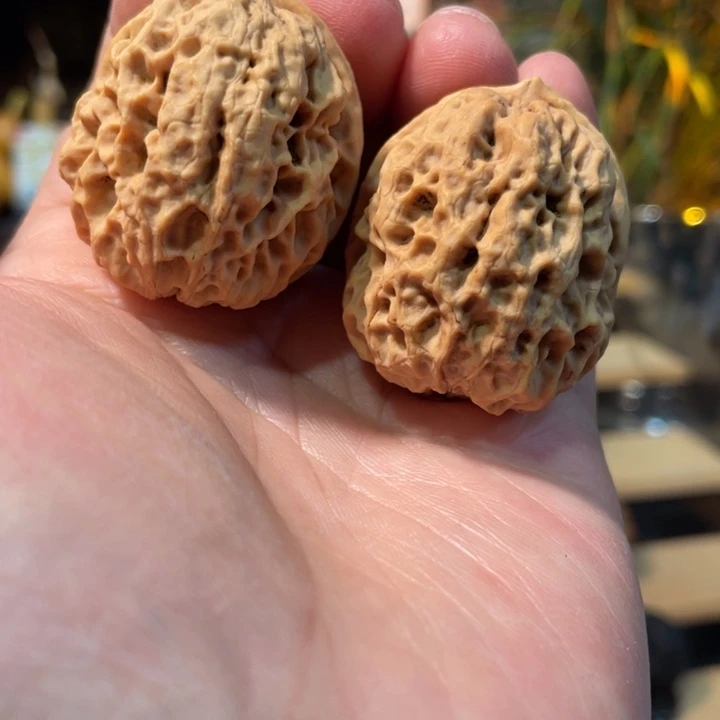 文玩核桃把件编号2