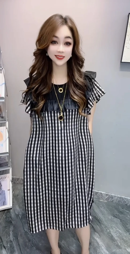 欧货爆款时尚连衣裙2025年夏季新款洋气荷叶边拼接宽松短袖中长裙