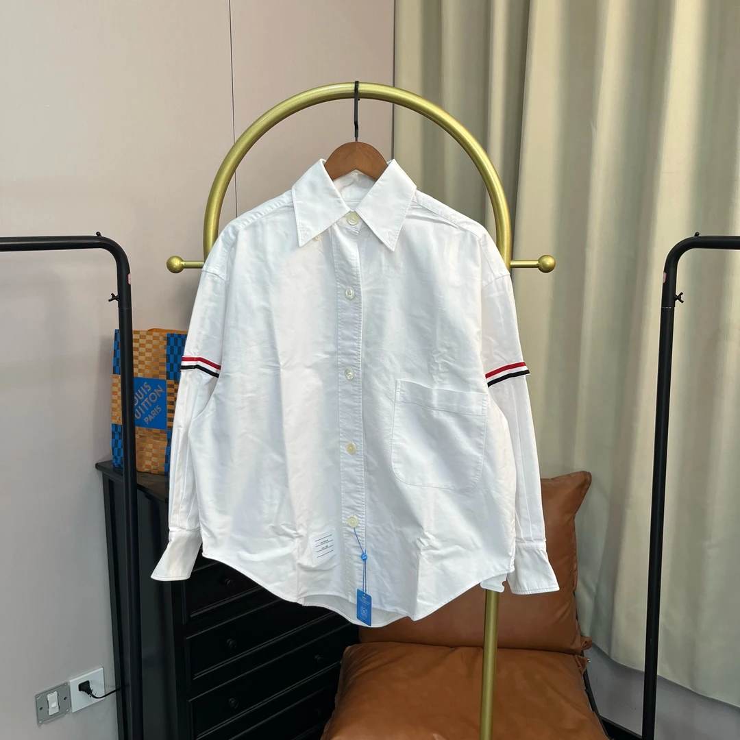 99新 THOMBROWNE 白色彩条衬衫 40码