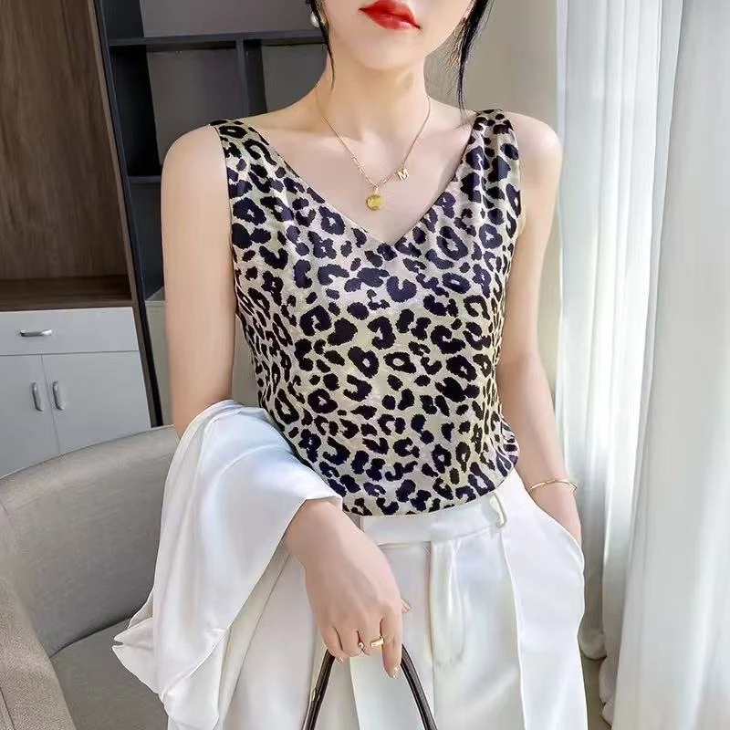 老钱风甜酷豹纹缎面吊带西装外套内搭百搭通勤显瘦