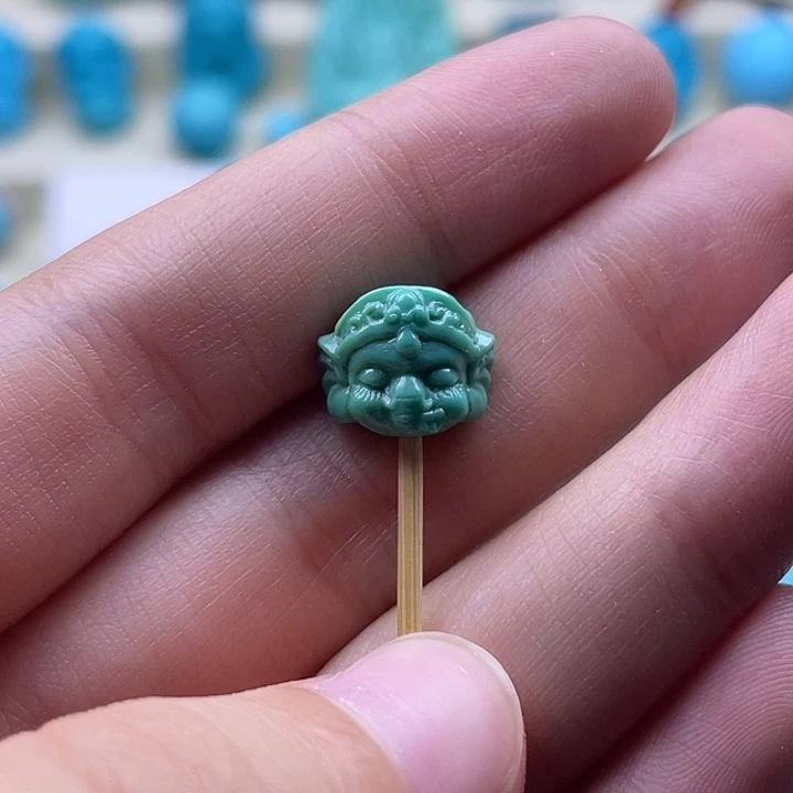 未镶嵌绿松石雕刻