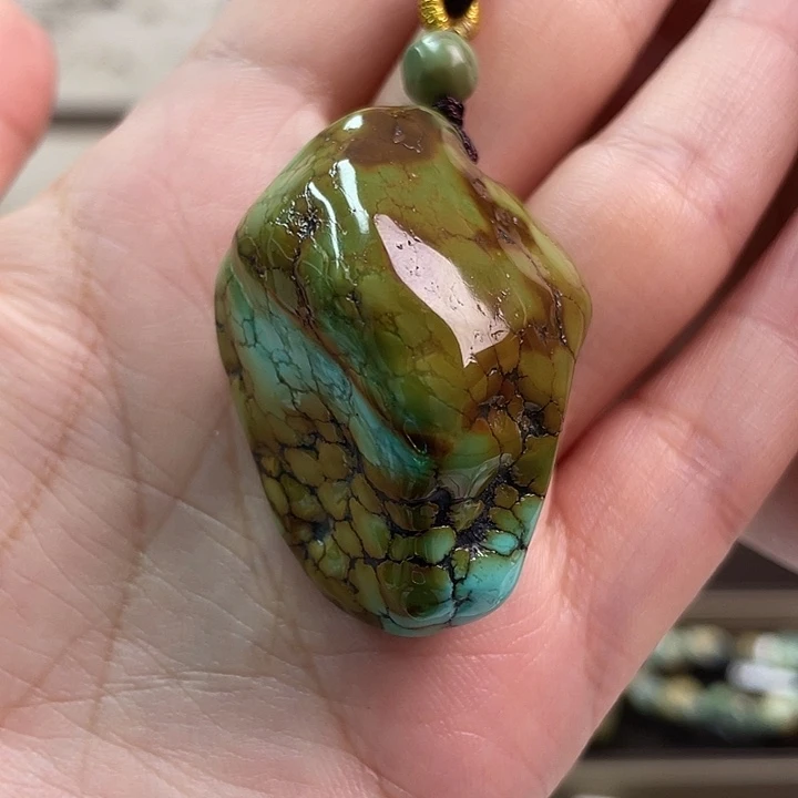 未镶嵌绿松石珠宝奇石