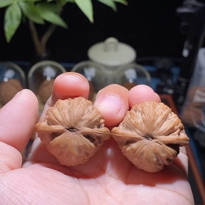文玩核桃吊坠全品凤凰山