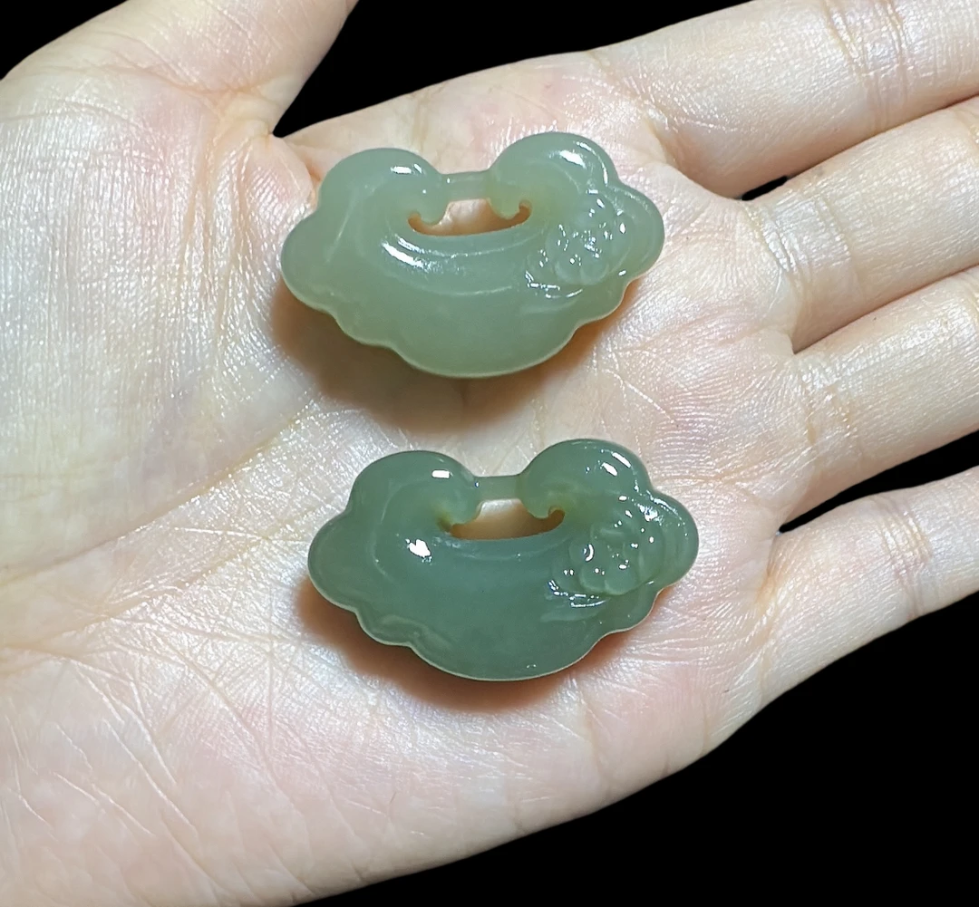 和田玉35如意锁多样性发1（天然玉石 完美主义慎拍！）