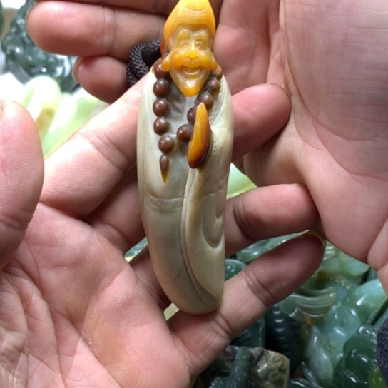 蛇纹石玉手把件未镶嵌?**?