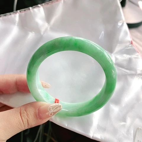 未镶嵌手镯翡翠2371