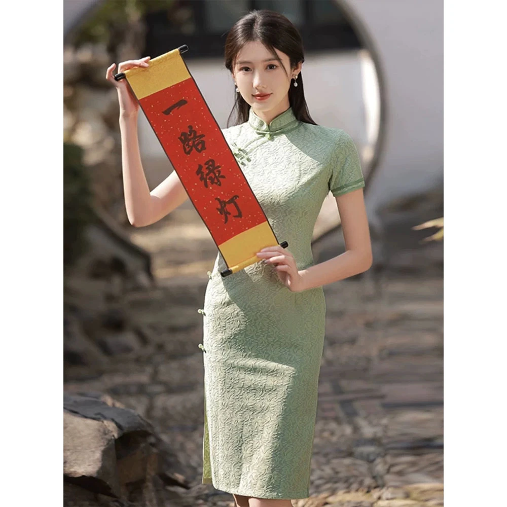 绿色旗袍小个子新款2025新中式夏季连衣裙改良年轻款少女学生短款
