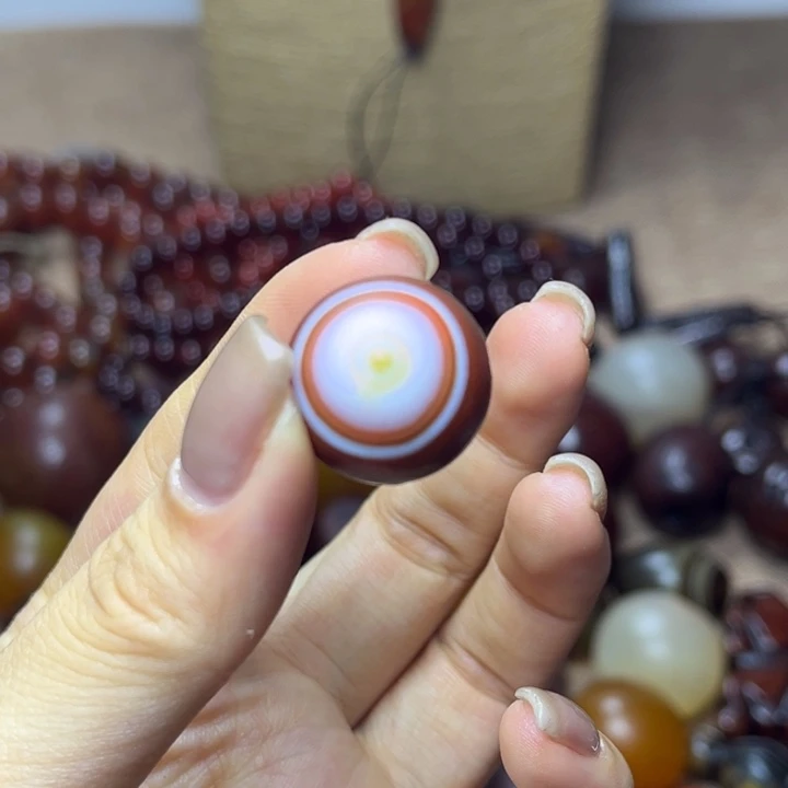 玛瑙/玉髓未镶嵌玛瑙珠子1111