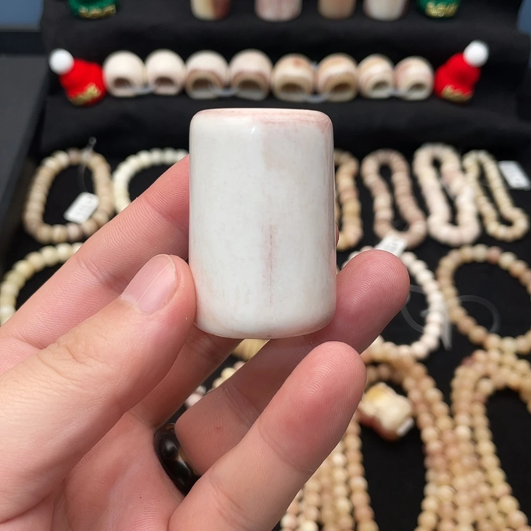 手串白玉菩提驼骨手把件