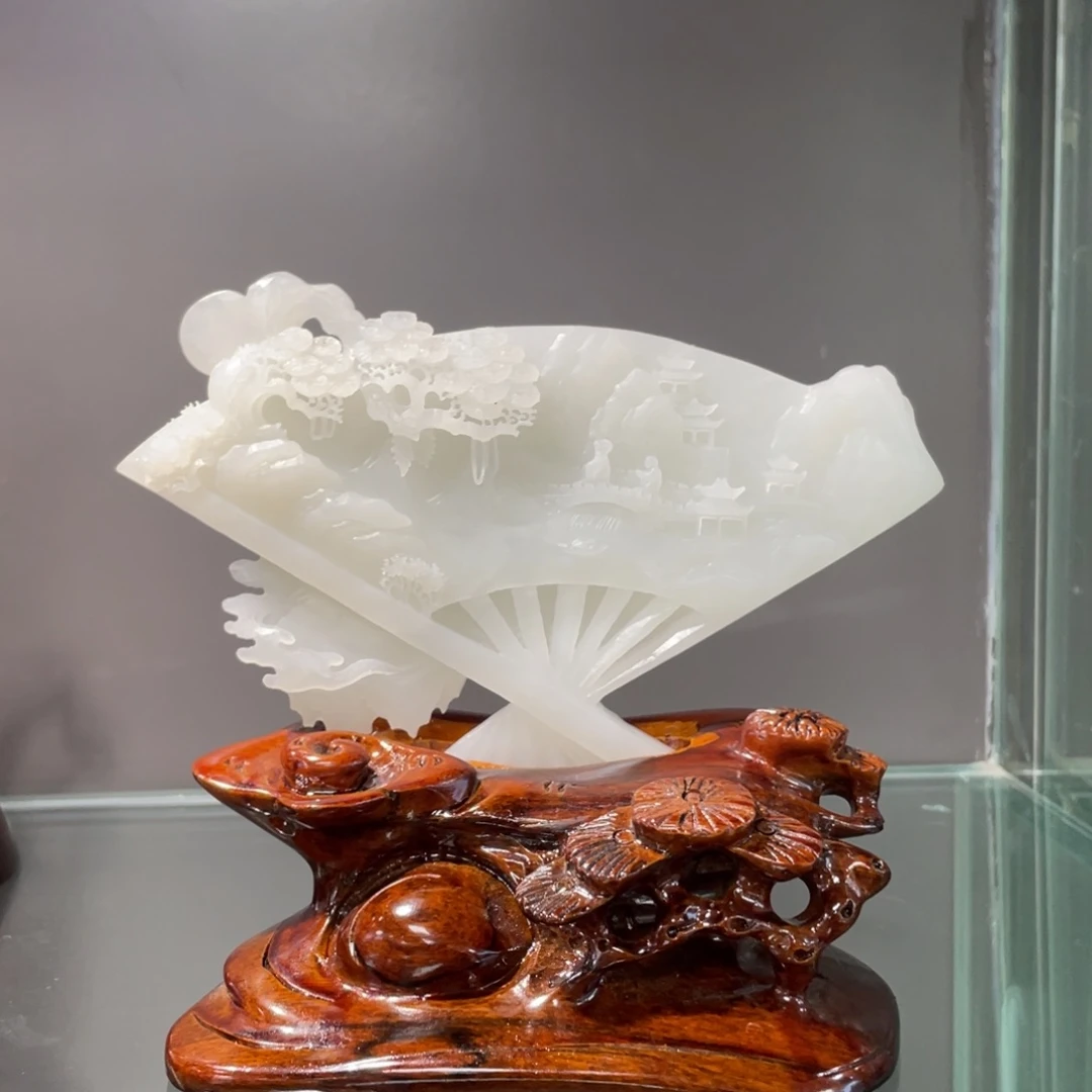 未镶嵌和田玉摆件