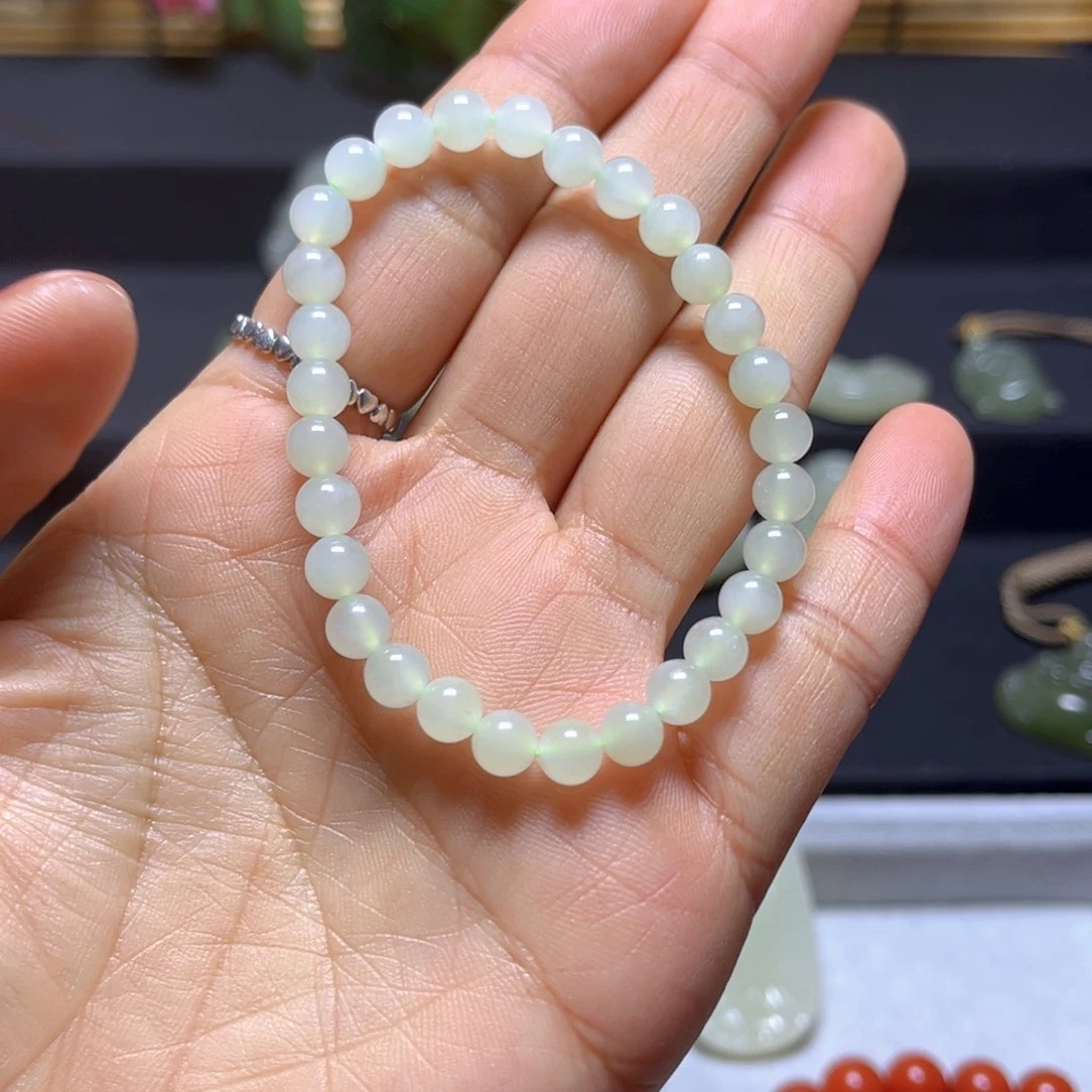 和田玉颈饰未镶嵌游**悔