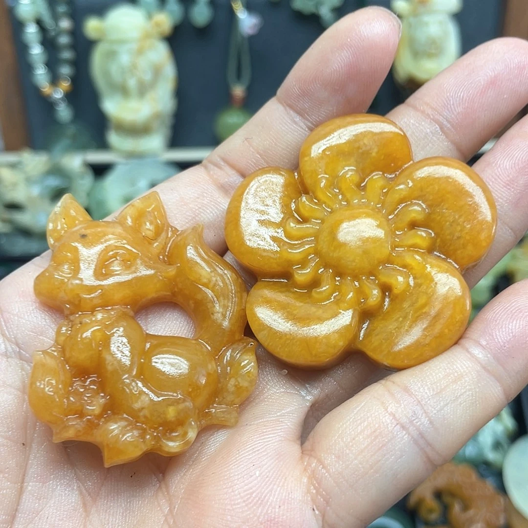 未镶嵌蛇纹石玉颈饰