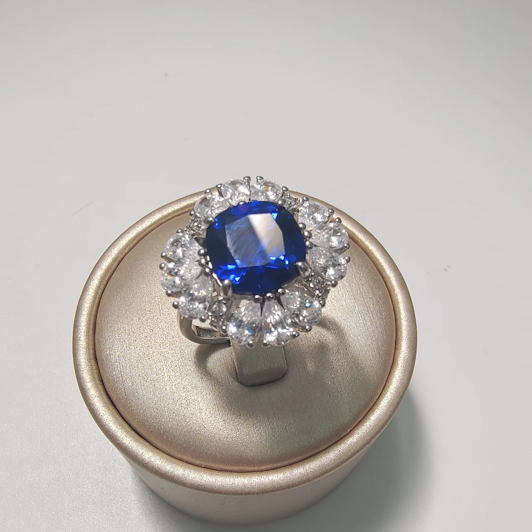 【粉丝专属】高奢臻品海洋之心蓝色宝石戒指 XKZF76