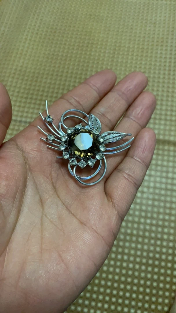 合金玻璃胸针 合金掐丝工艺茶晶胸针