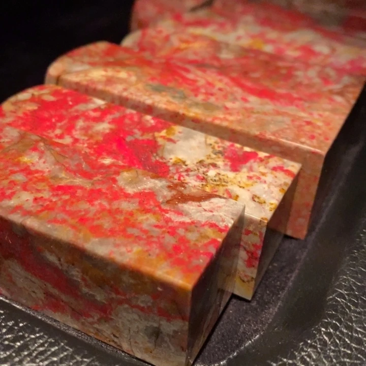 柏*昌化大红袍收藏品鸡血石套章共11只印章